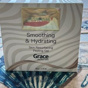 Grace Smoothing &Hydrating Skin Resurfacing Peeling Gel
